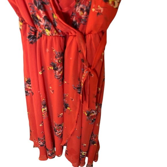 Sexy “Torrid” Off Shoulder Dress Sz 0X . - Picture 5 of 7